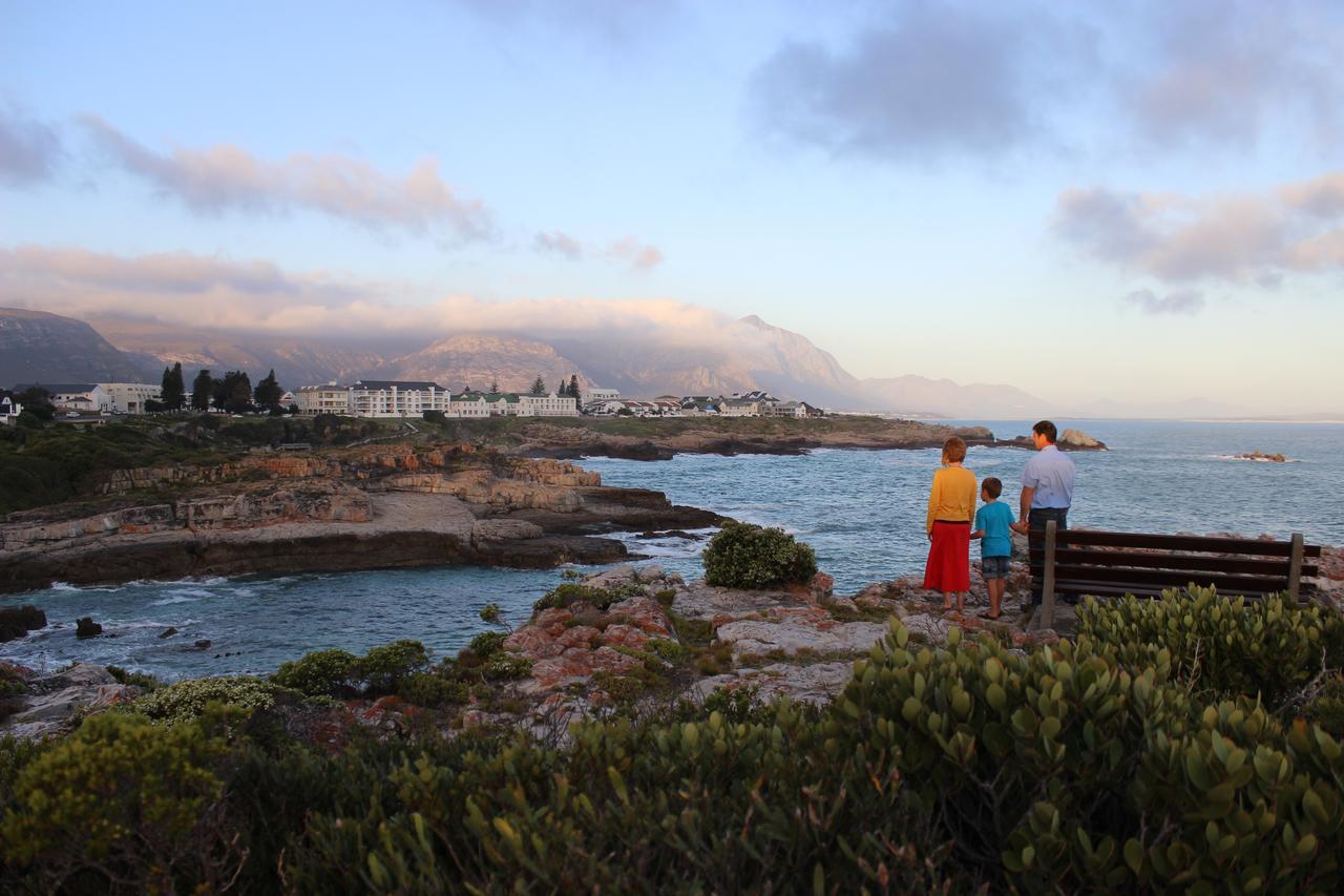 Smuts Ave. Guest Rooms Hermanus Luaran gambar